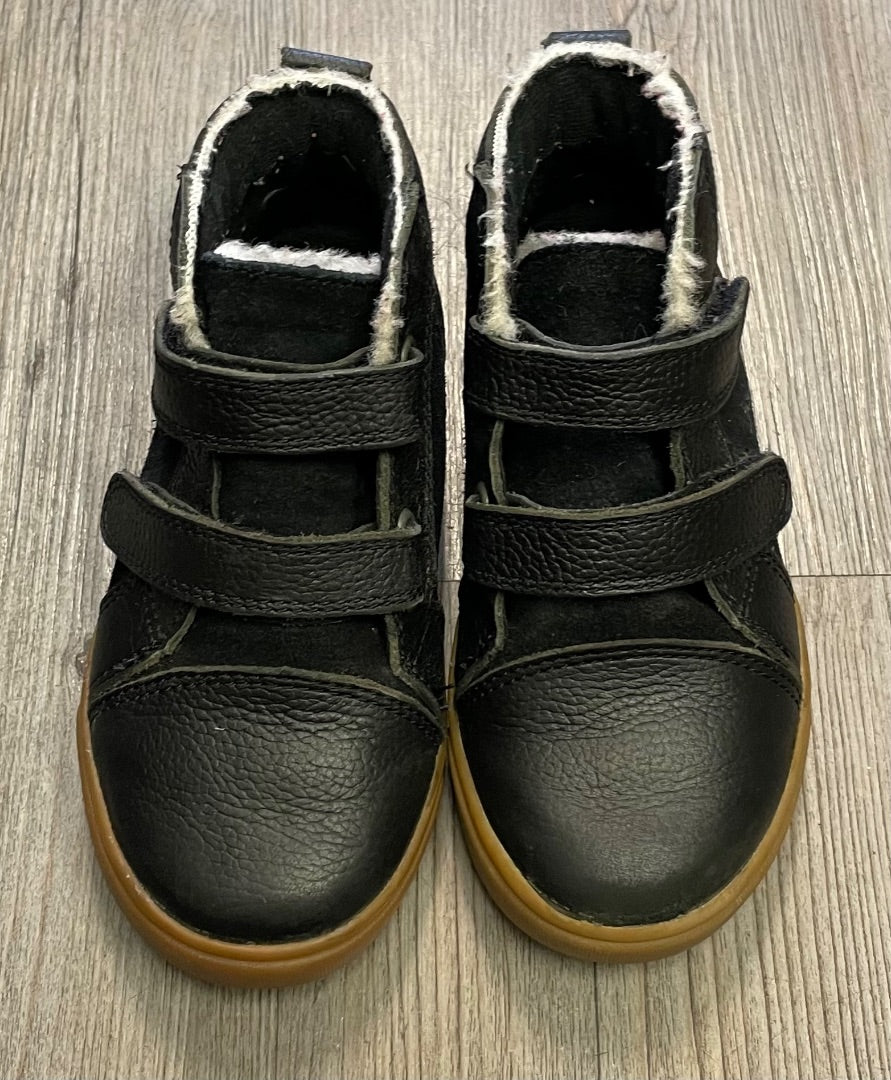 Black UGG Hightop Shoes, 9T