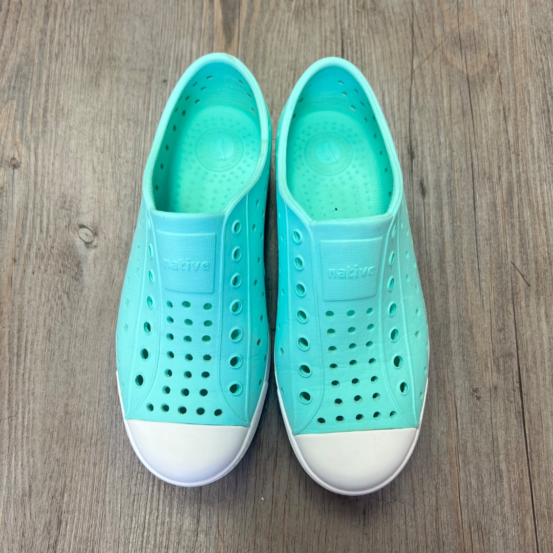 Seafoam Native Jefferson Child, J2