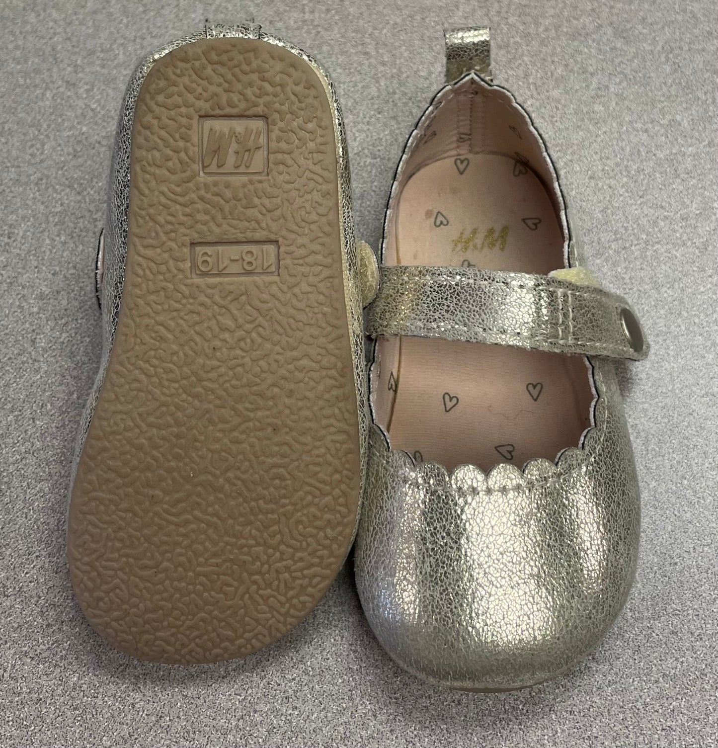 Gold  H&M Dress Shoes, 6-9M