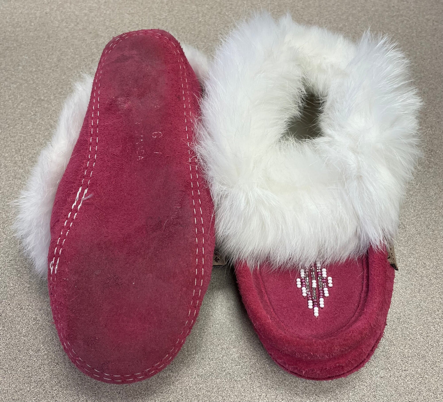 Pink  Laurentian Chief Slippers, 11Y