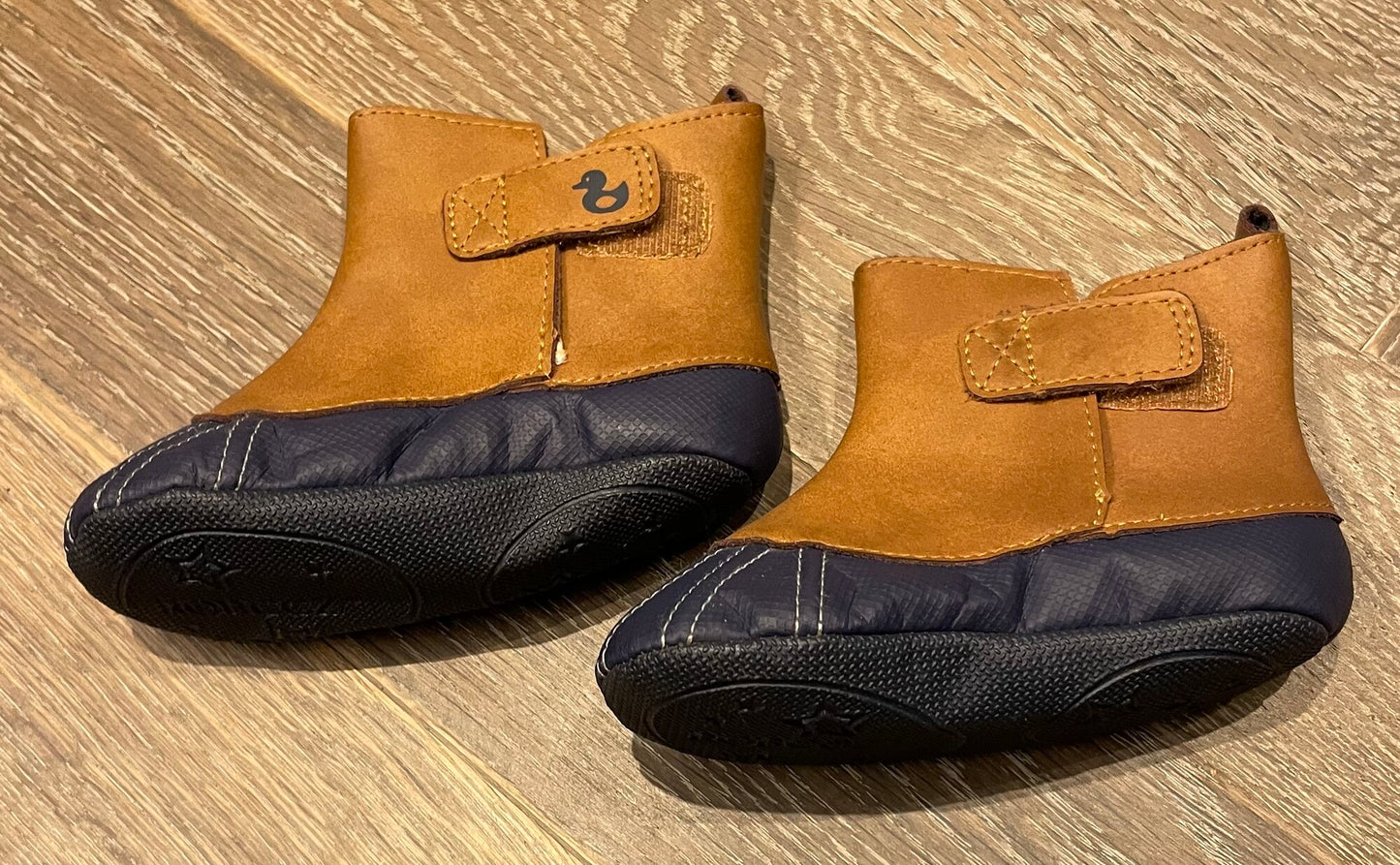 Brown  Robeez Booties, 4T