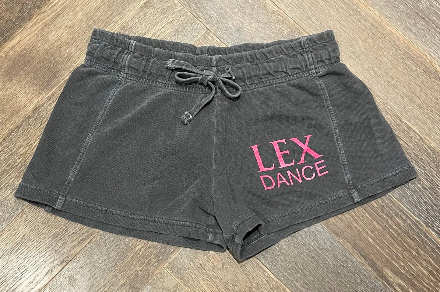 Grey  Comfort Colors Shorts, 14Y