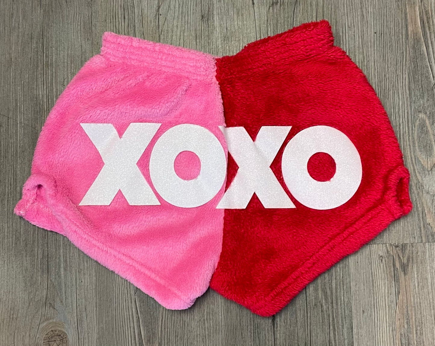 Red/pink  Fuzzy Pj Bottom XOXO, 10Y