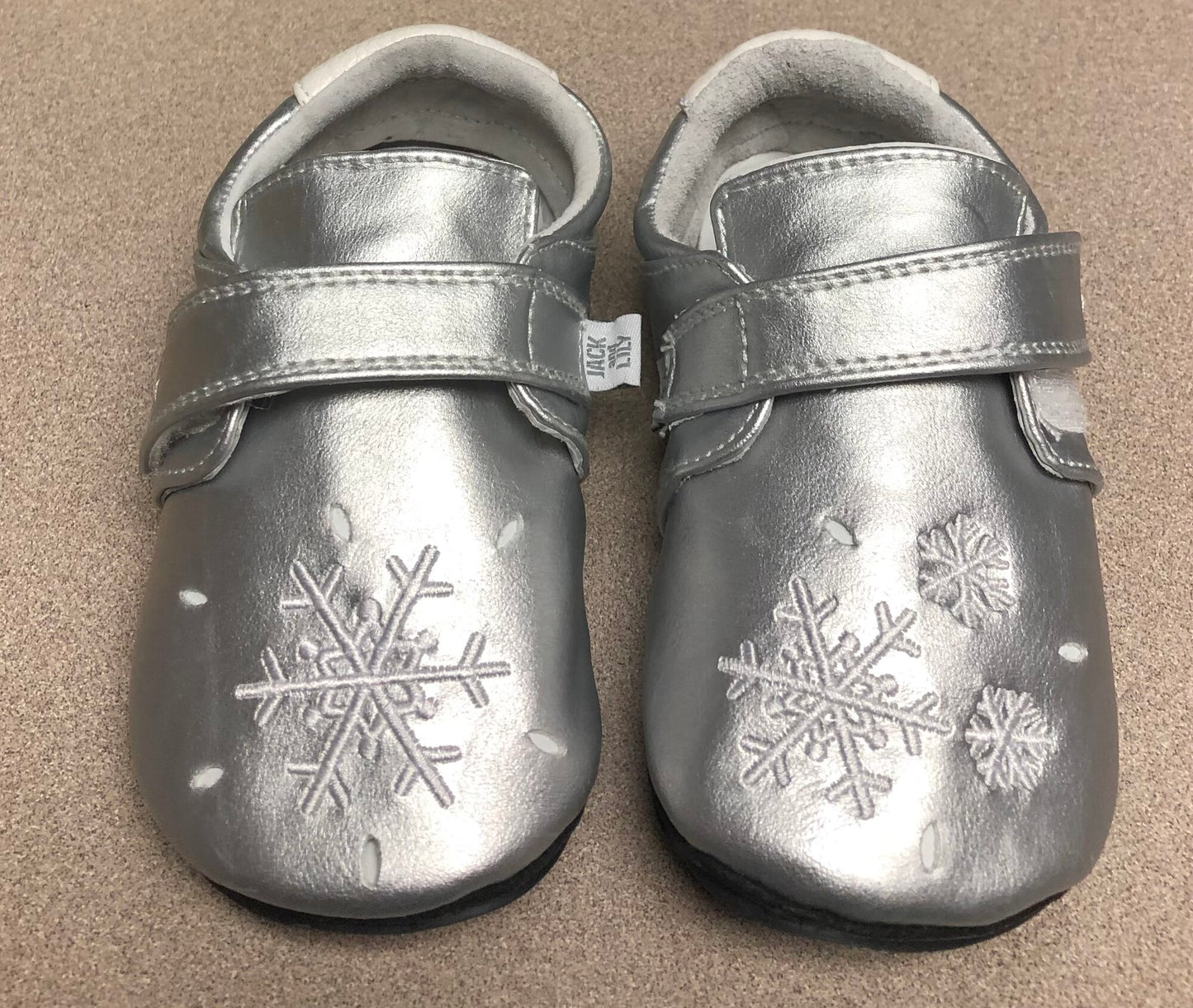 Silver Snowflakes Jack & Lily Shoes, 30-36M
