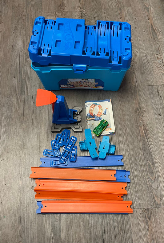 Multi  Hotwheels Track Builder, Pre-owned