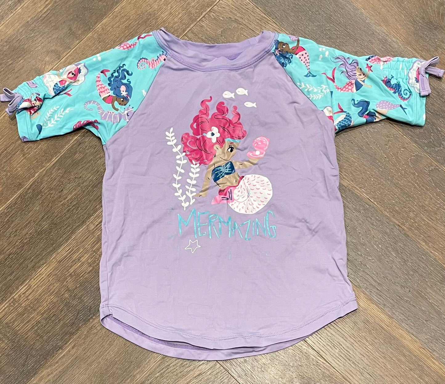 Multi  Hatley Rashguards, 5Y