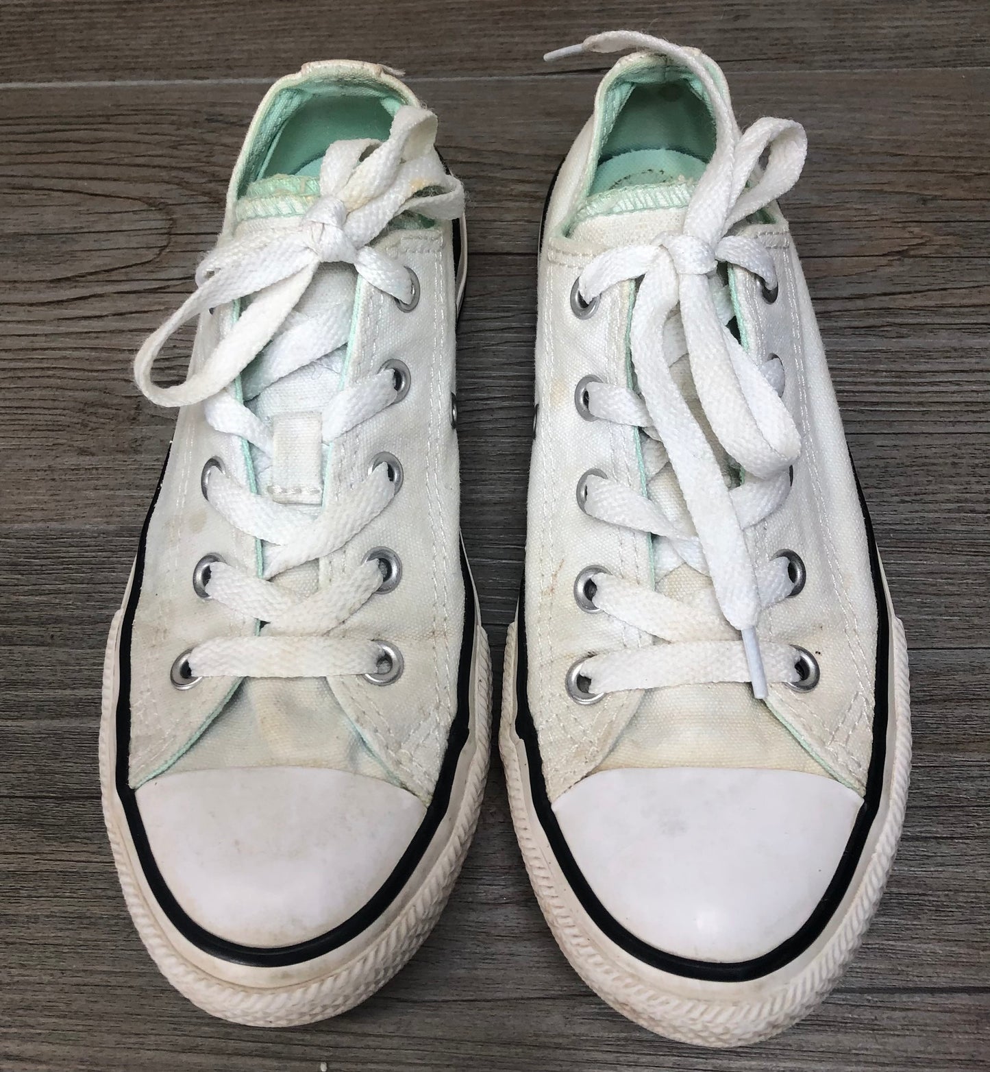 White/te  Converse Sneaker Shoes, 1Y