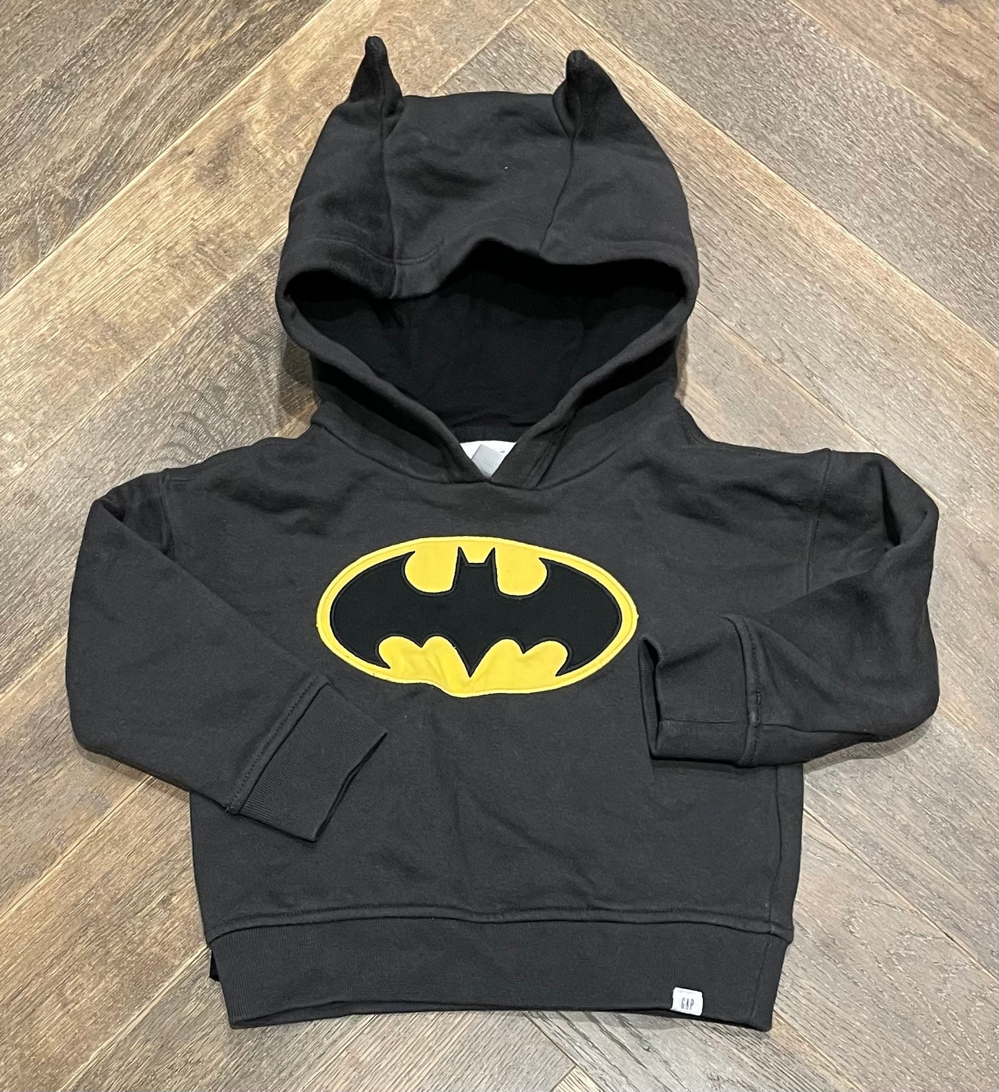 Charcoal  Gap Batman  Pullover Hood, 2Y