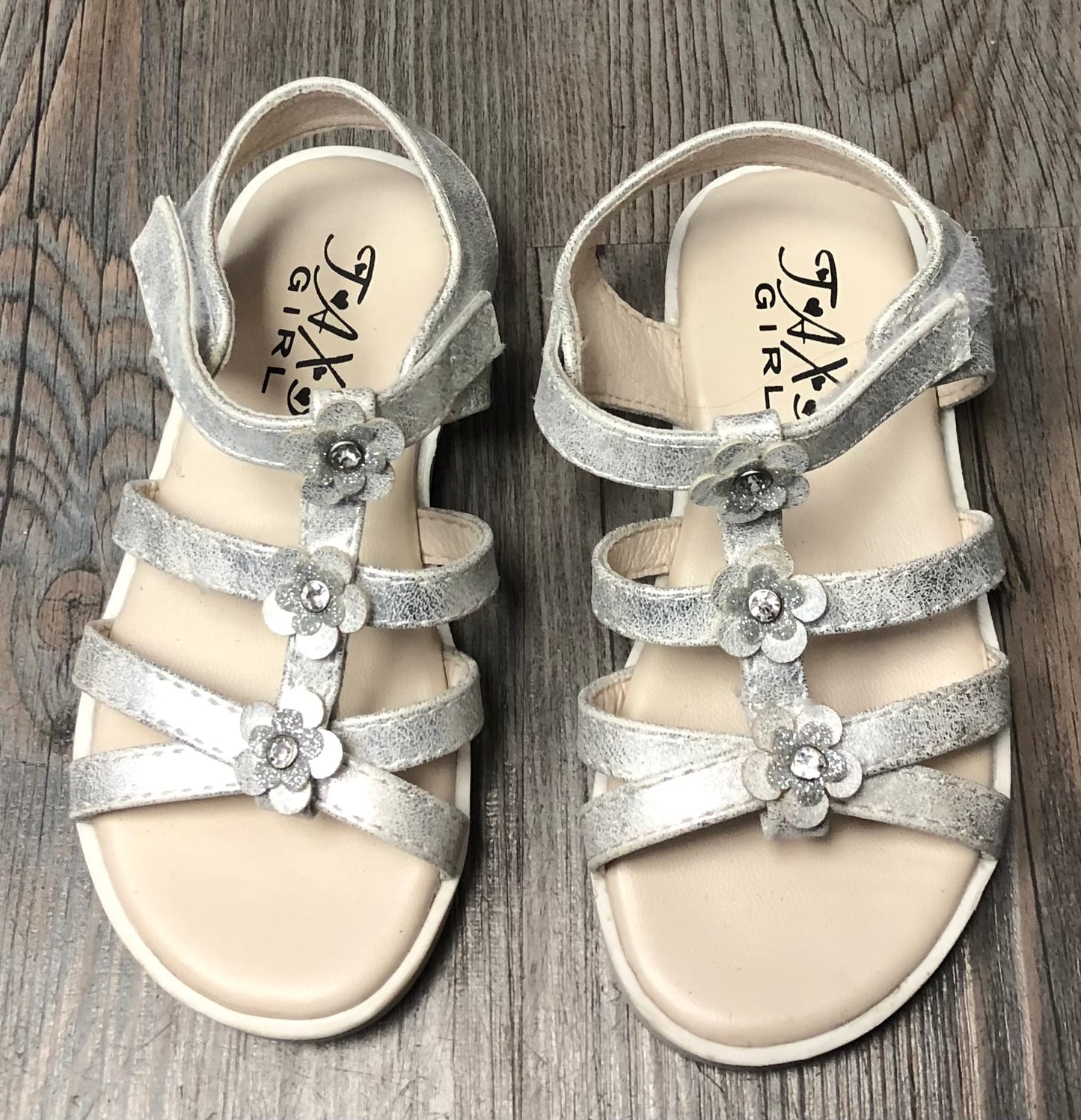 Silver  Taxi Girl Sandals, 8T