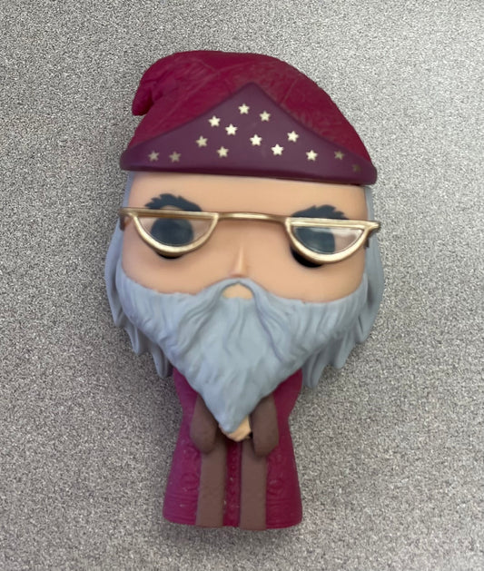Pop  Albus Dumbledore, Character