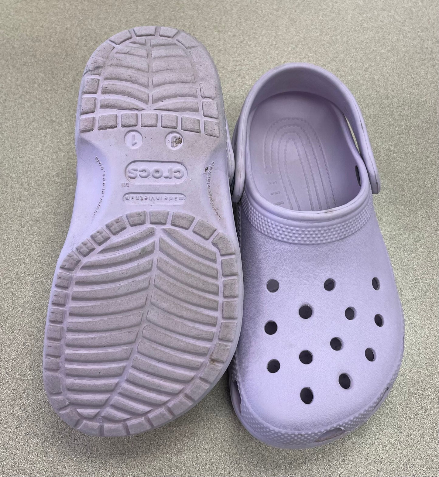 Lavander  Crocs Clog, 1Y