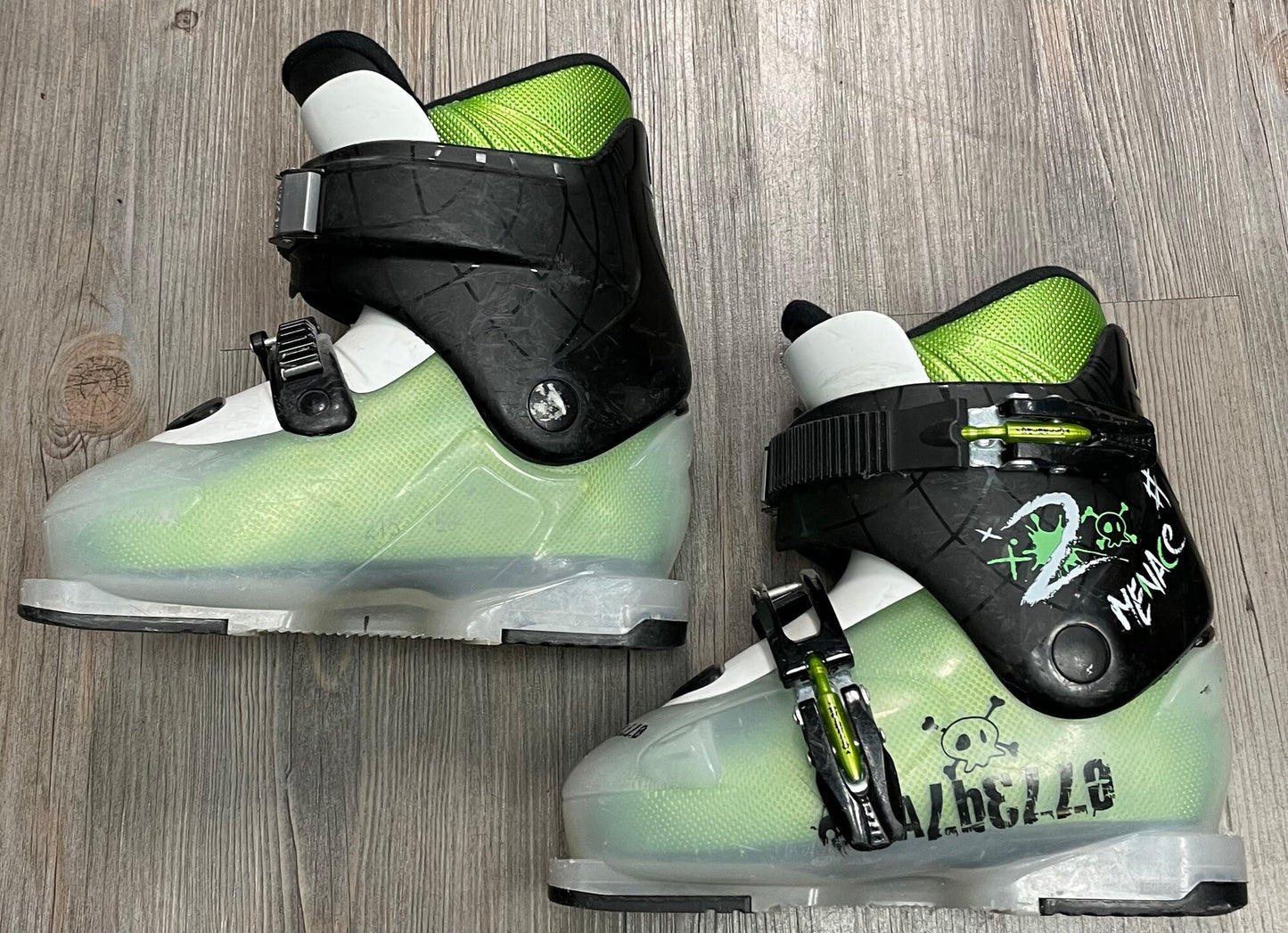 Green  Menance Ski Boots, 215