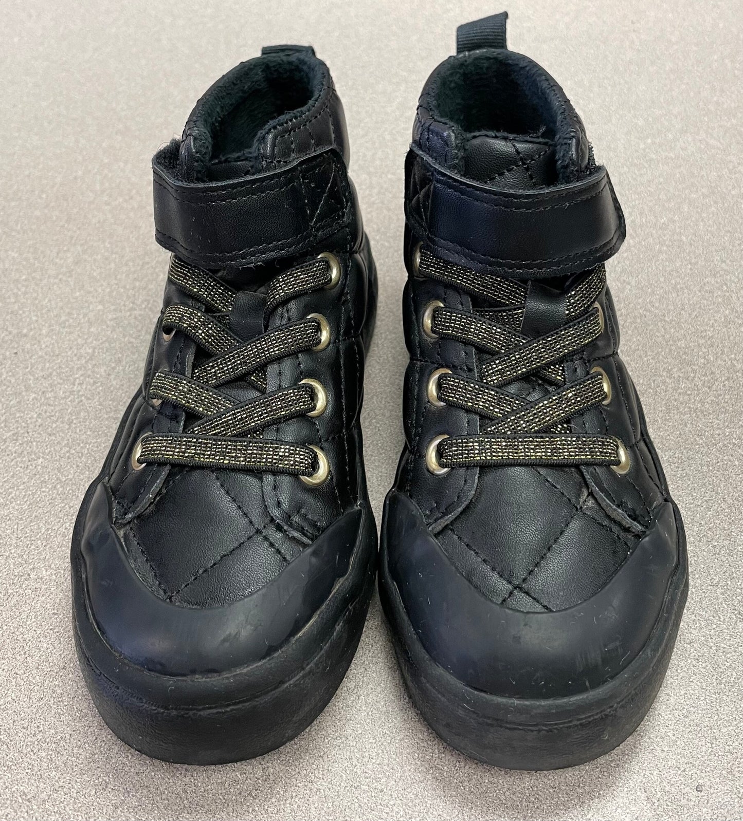 Black  H&M Hightop Shoes, 9T