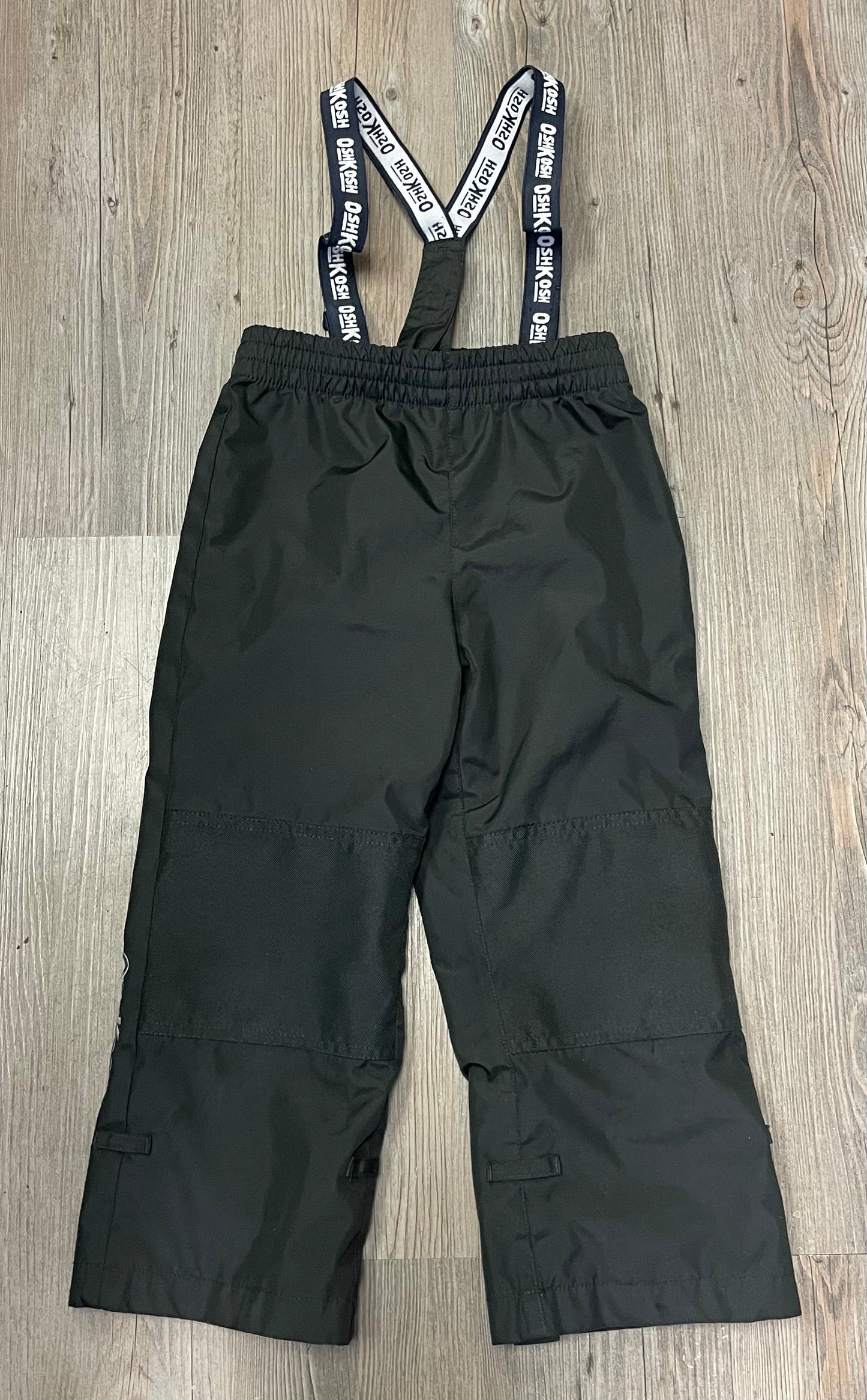 Black  OshKosh Snow Pants, 4Y