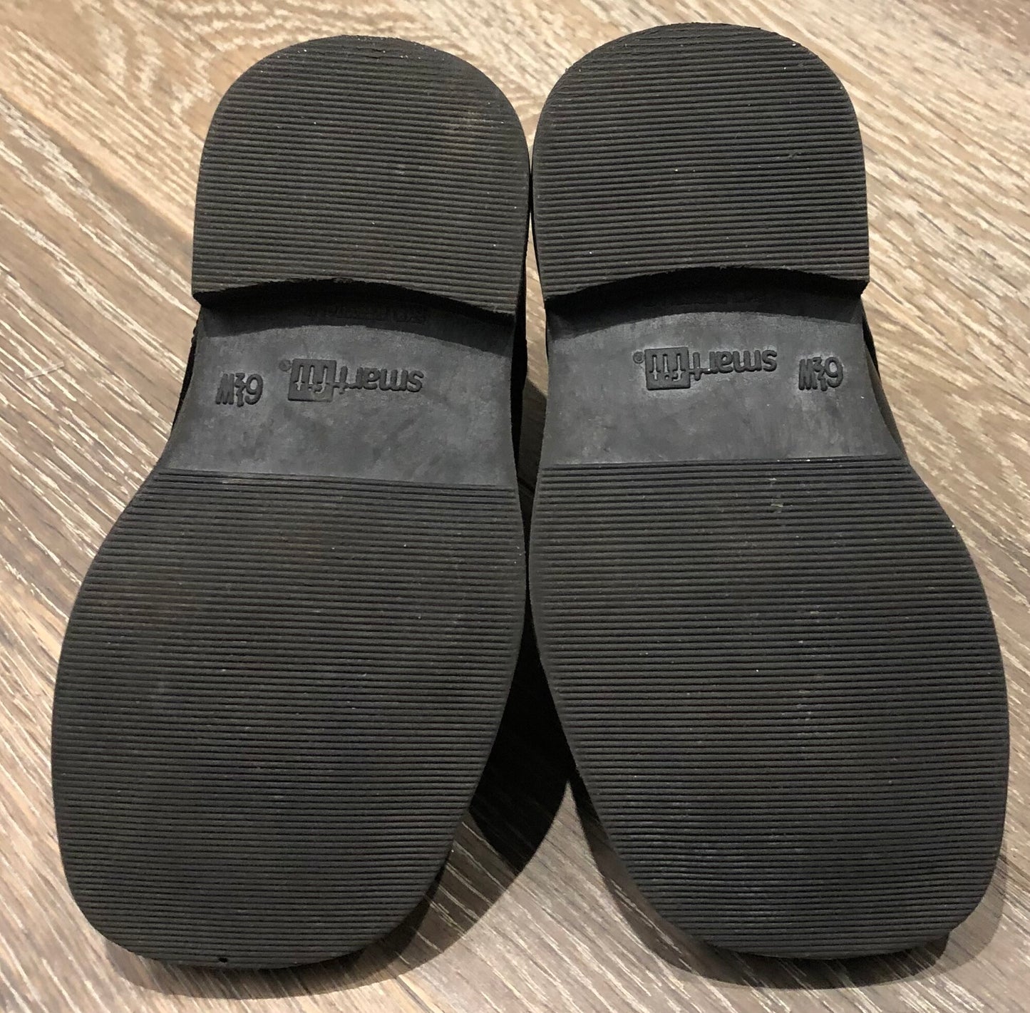 Black  Smart Fit Dress Shoes, 6.5T