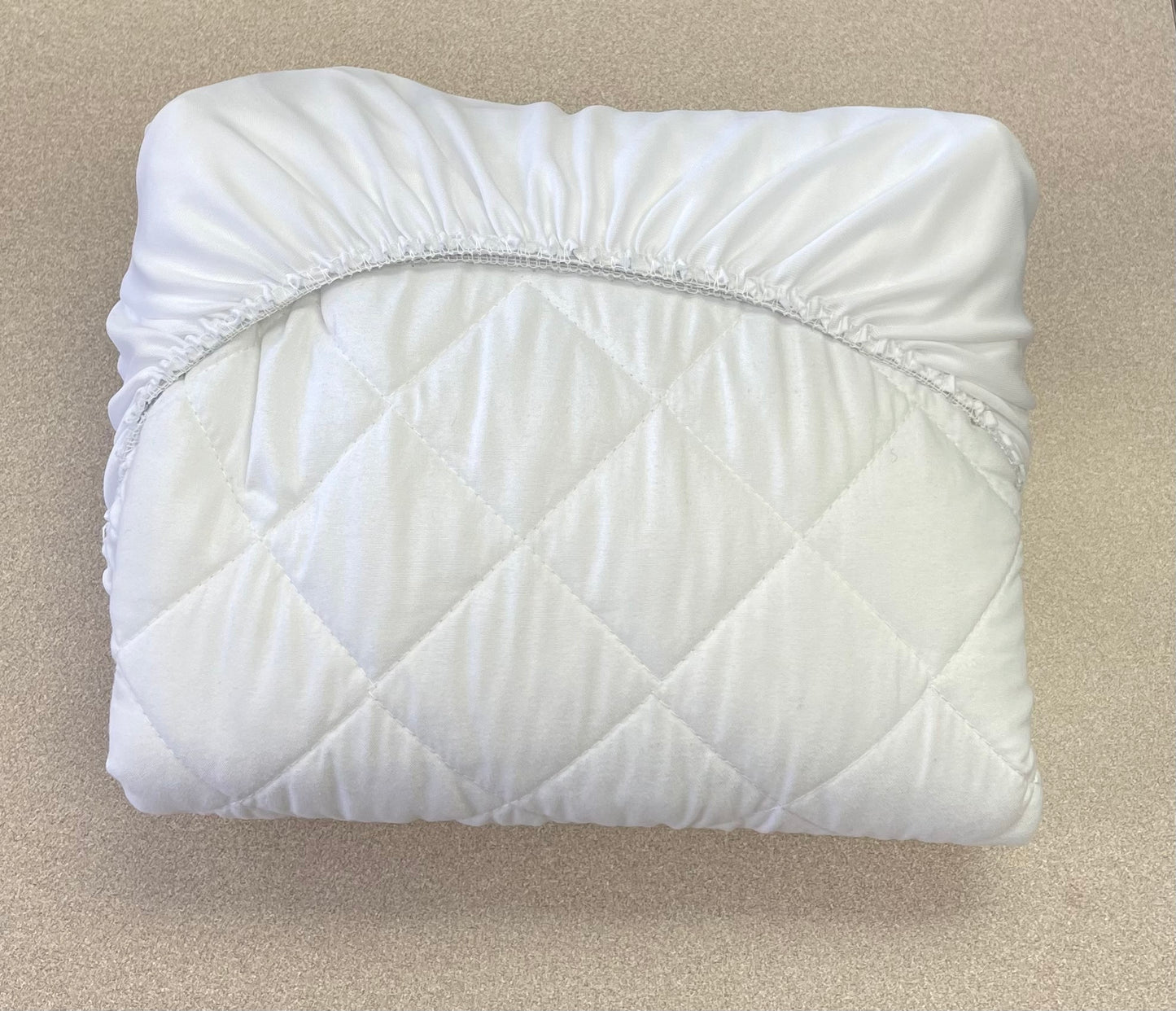 White  Crib Mattress Protector, Pre-owned