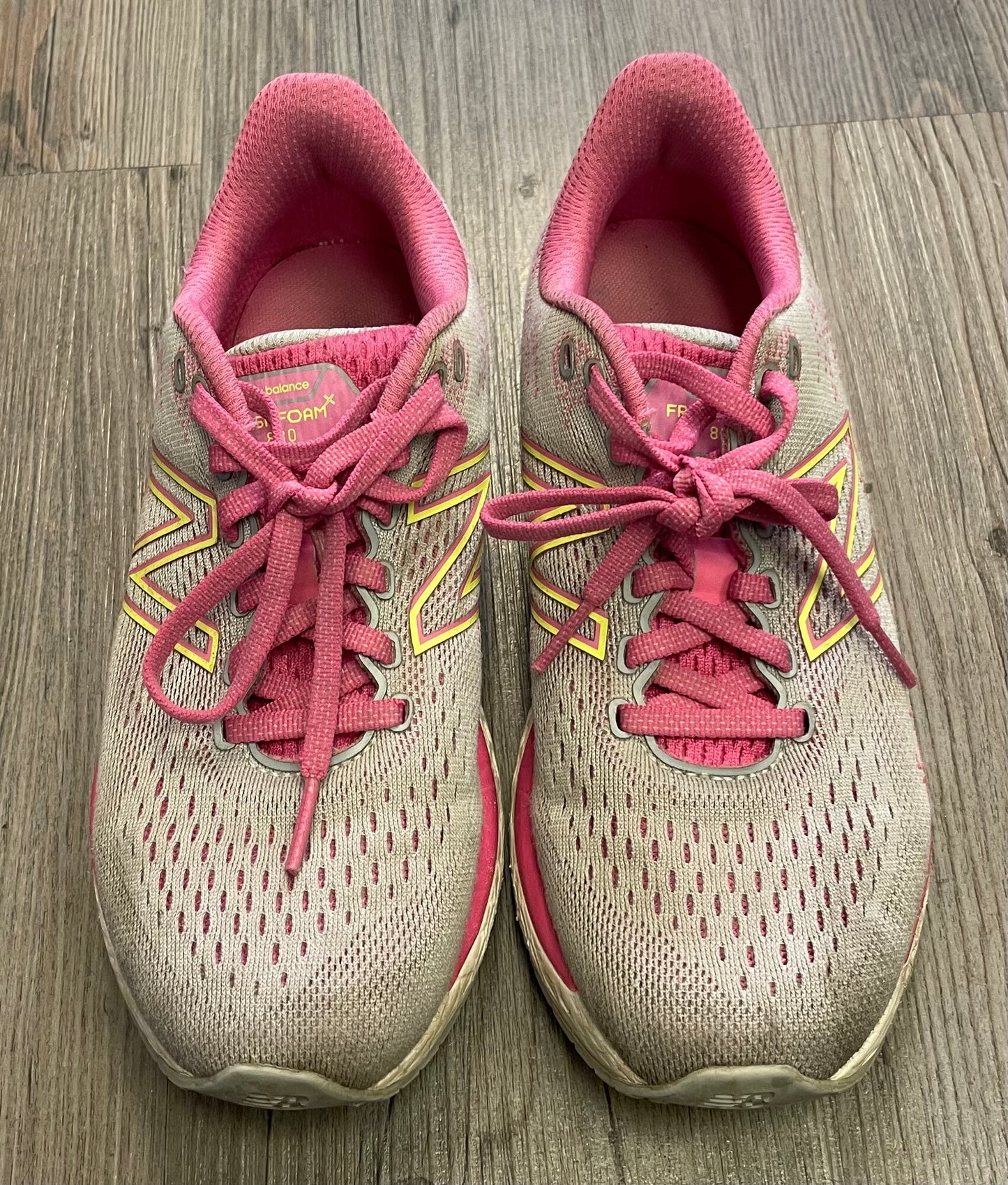 Pink  New Balance Fresh Foam, 4Y