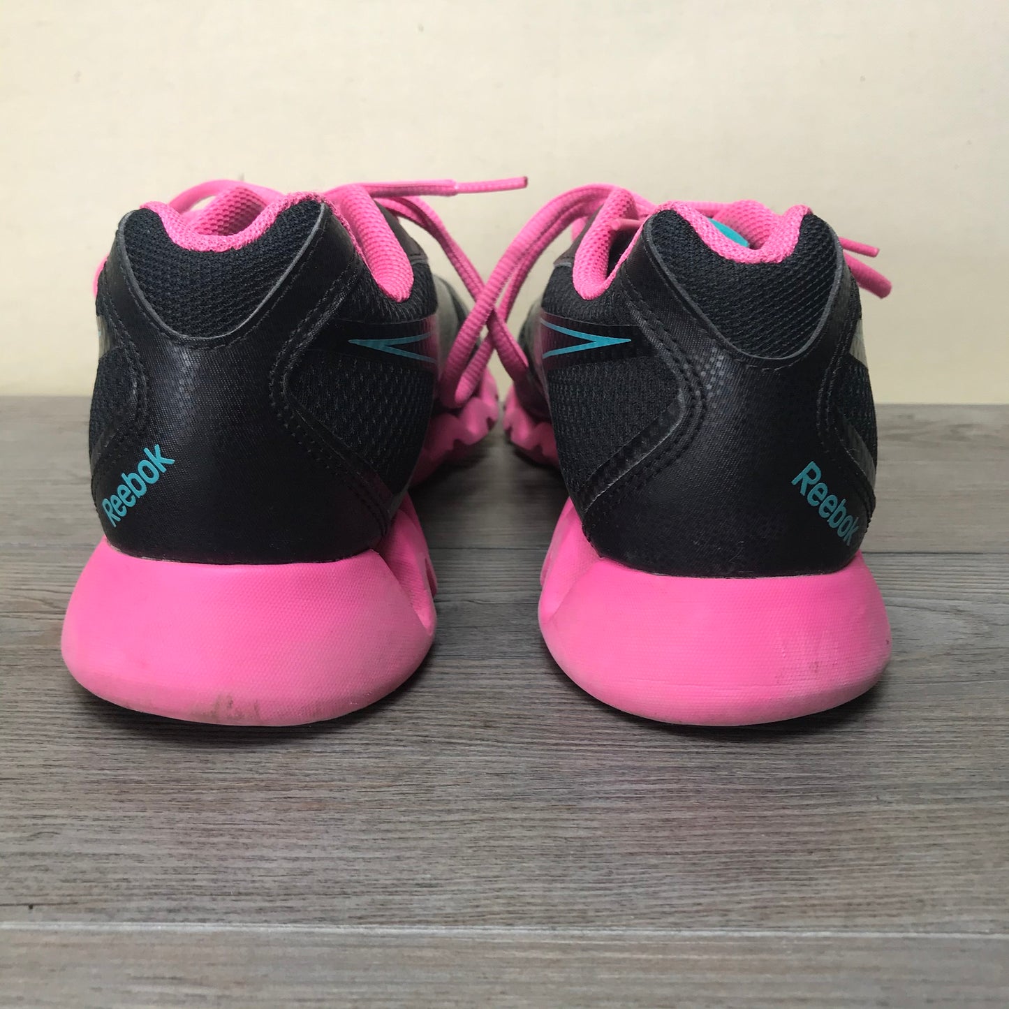 Black  Reebok Running Shoes, 5.5Y
