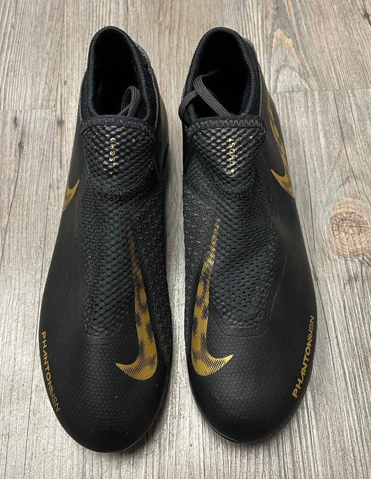 Black  Nike Phantom VSN Cleats, 7Y