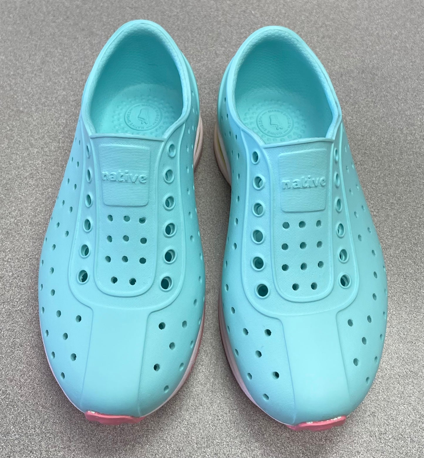 Mint  Native Robbie Child, C11