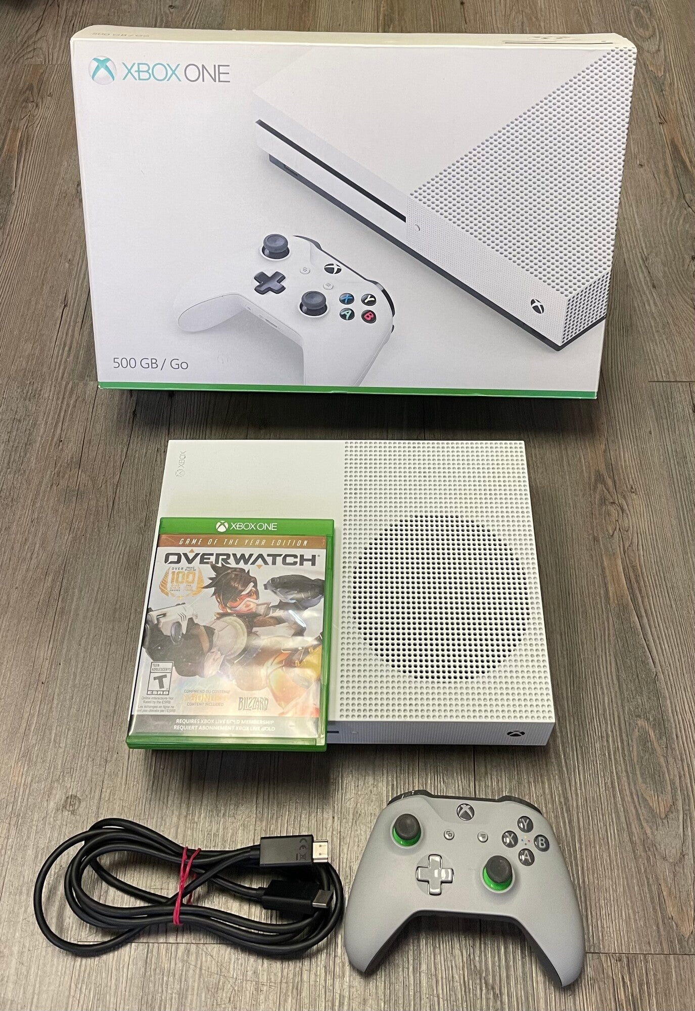 White  XBOX ONE Console, With Game