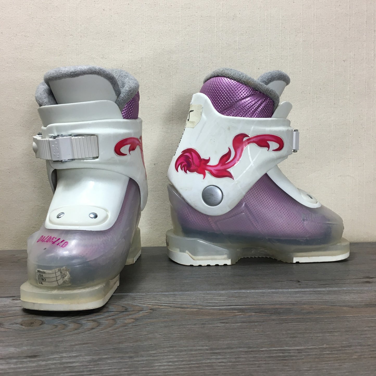 White  Gaia Ski Boots, 14.5