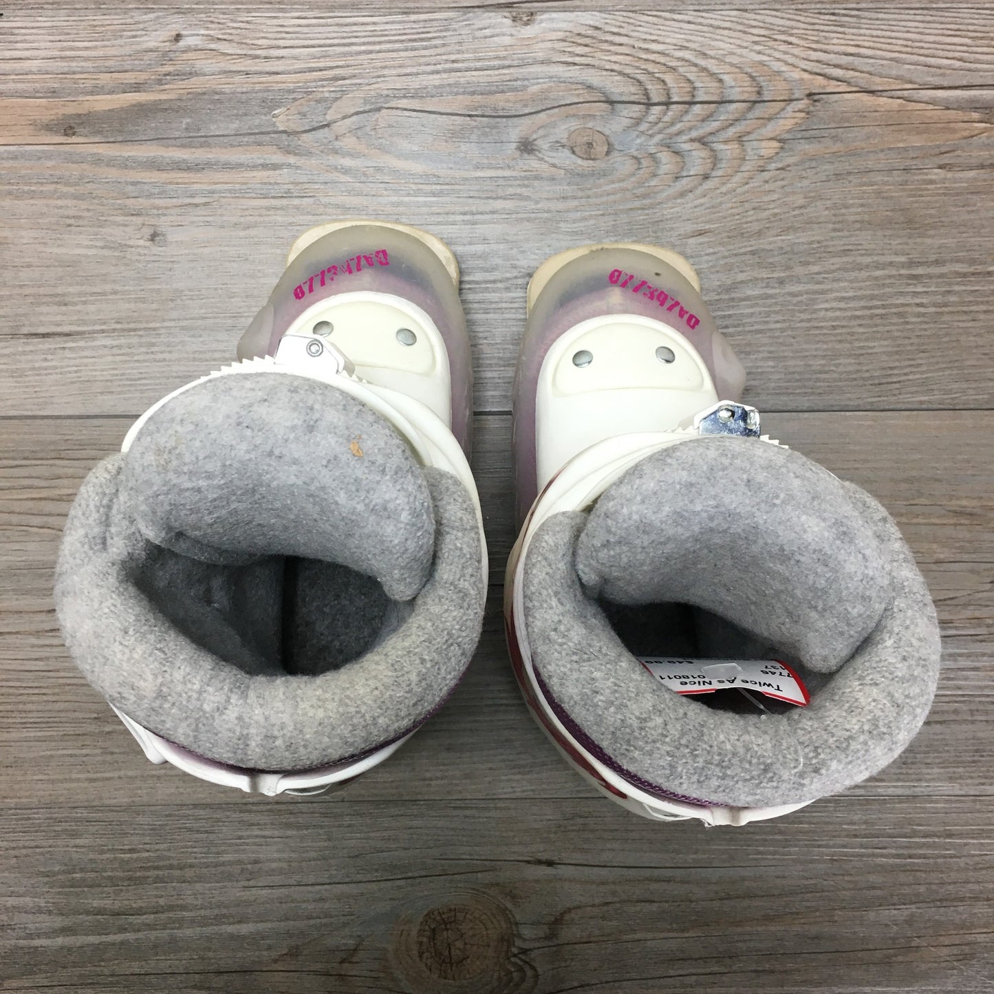 White  Gaia Ski Boots, 14.5