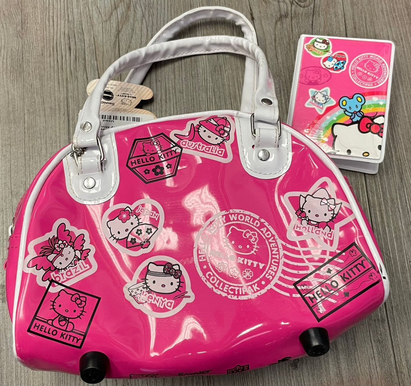 Pink  Hello Kitty Mini Purse, Used
