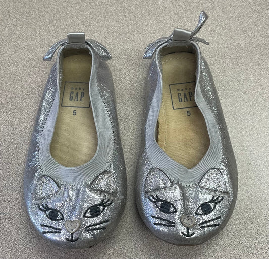 Silver  Gap  Shoes, 5T