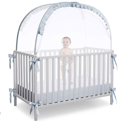 White  L Runnzer Pop Up Tent, NEW