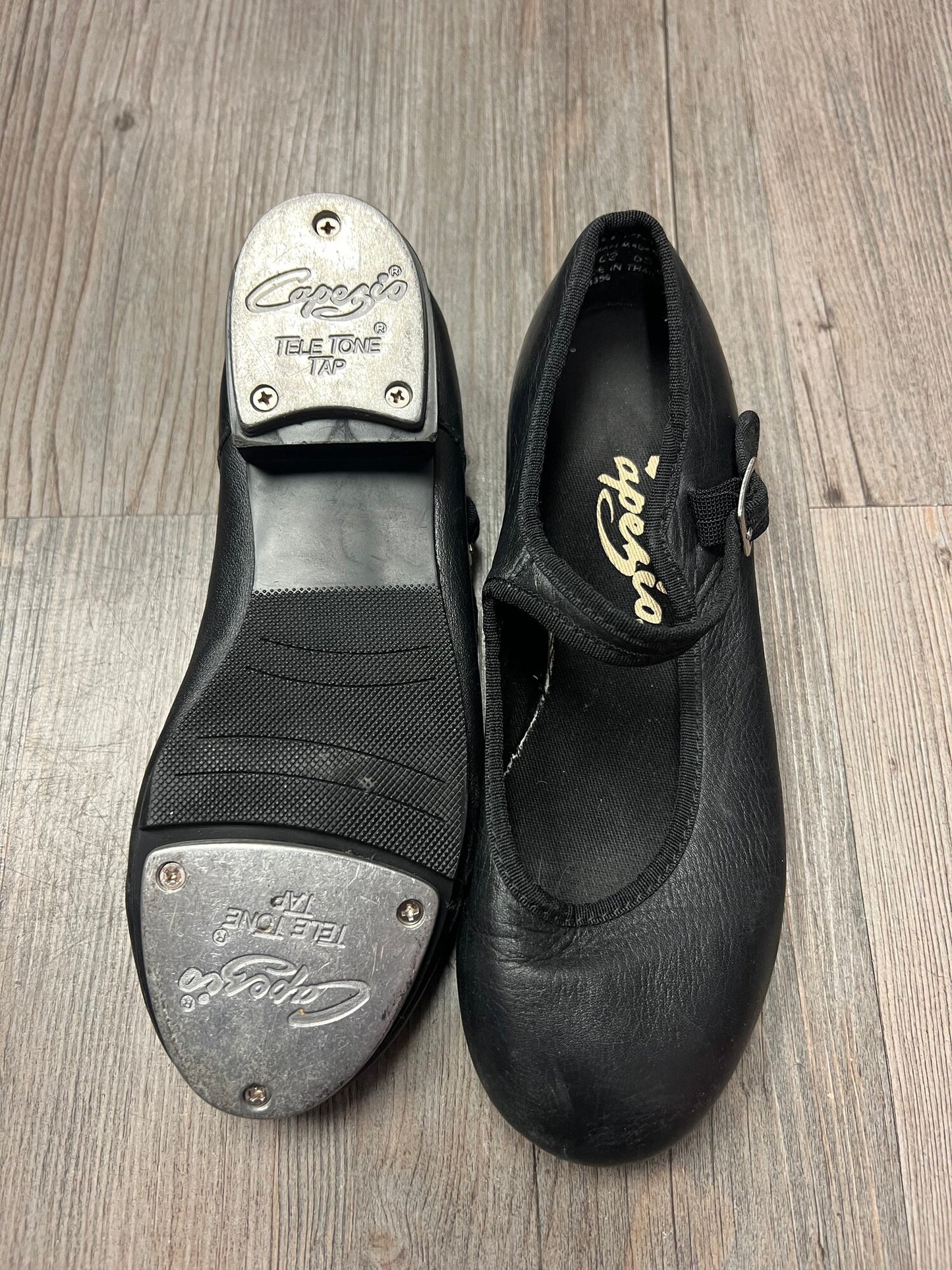 Black  Capezio Tap Shoes, 4.5Y