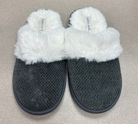 Grey  Laura Ashley Indoor Slipp, 5-6Y