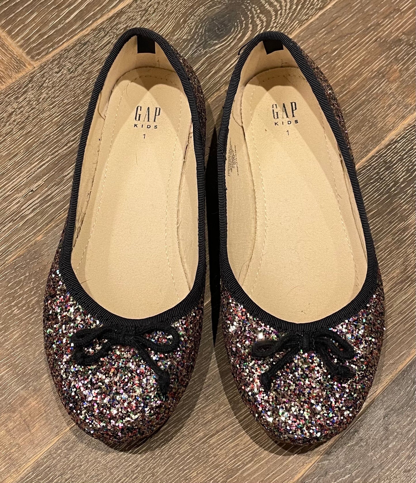 Multi  Gap Flat Glitter Shoes, 1Y