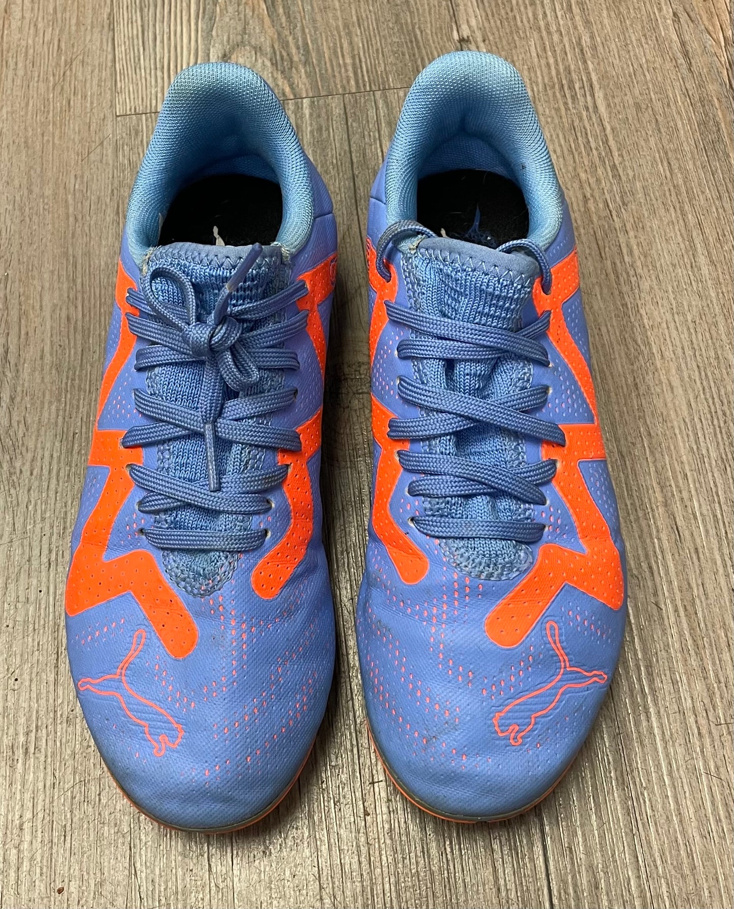 Multi  Puma Soccer Cleats, 2Y