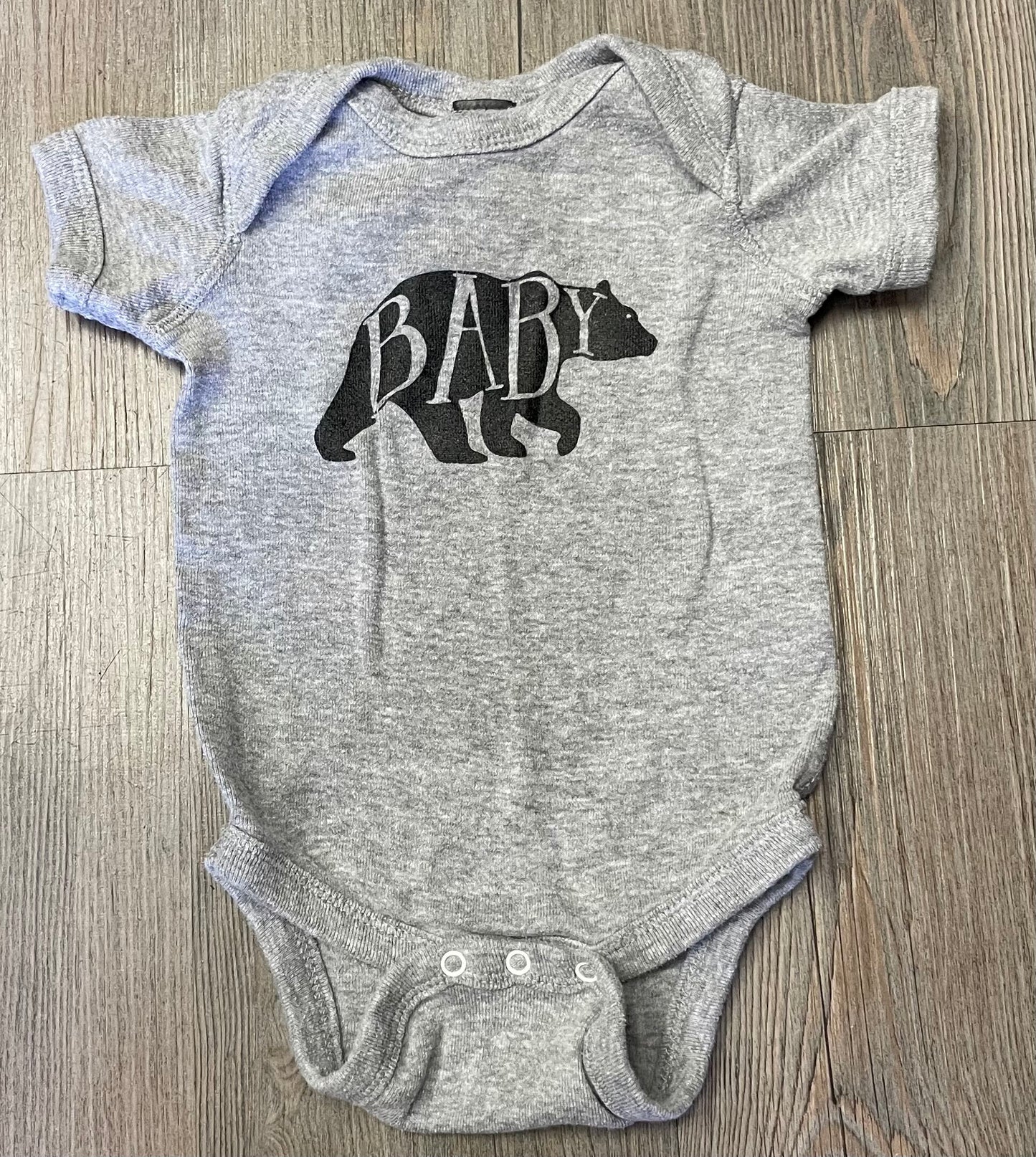 Grey  The Oysters Pearl Onesie, 6M