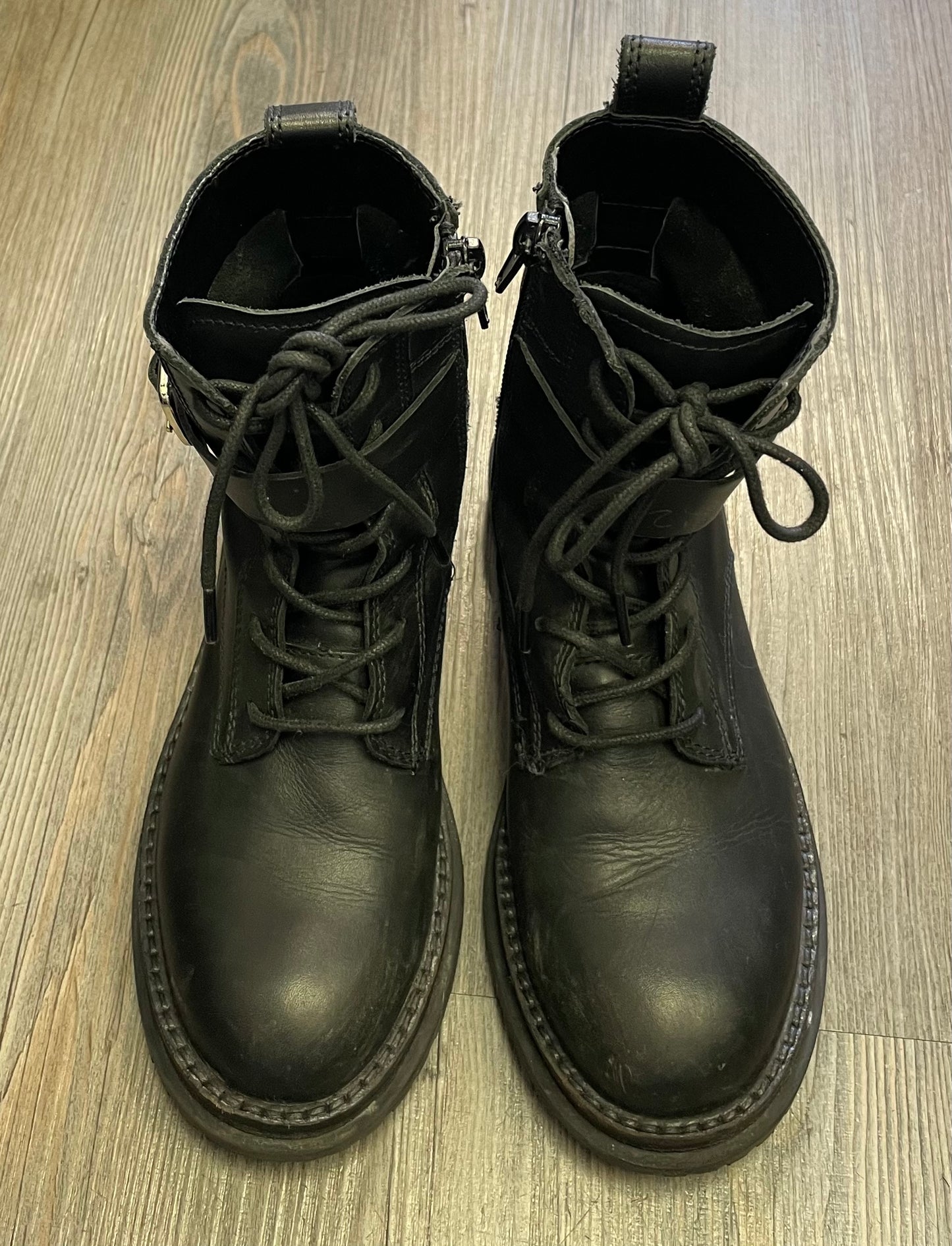 Black  Zara Fall Boots, 1Y