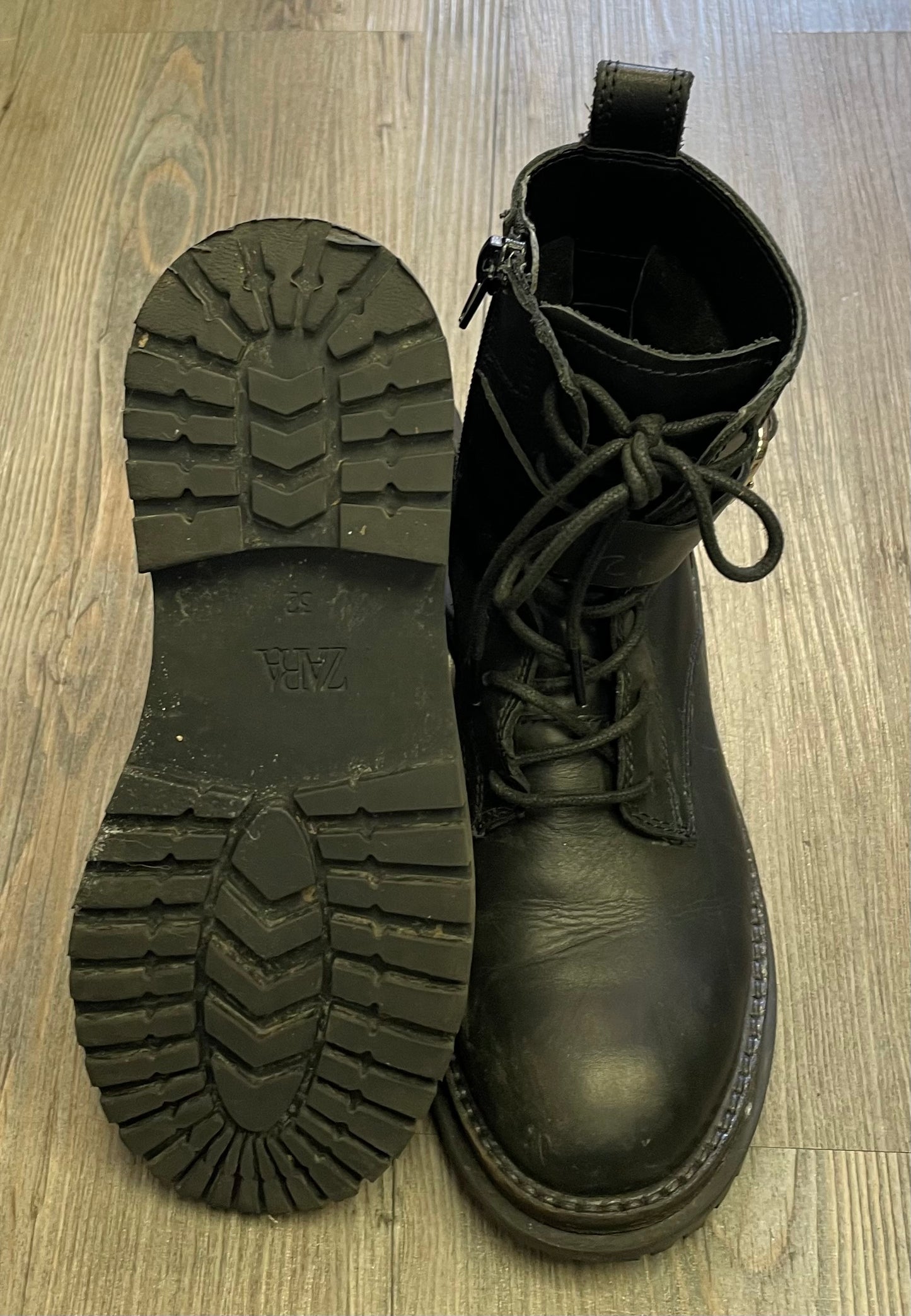 Black  Zara Fall Boots, 1Y