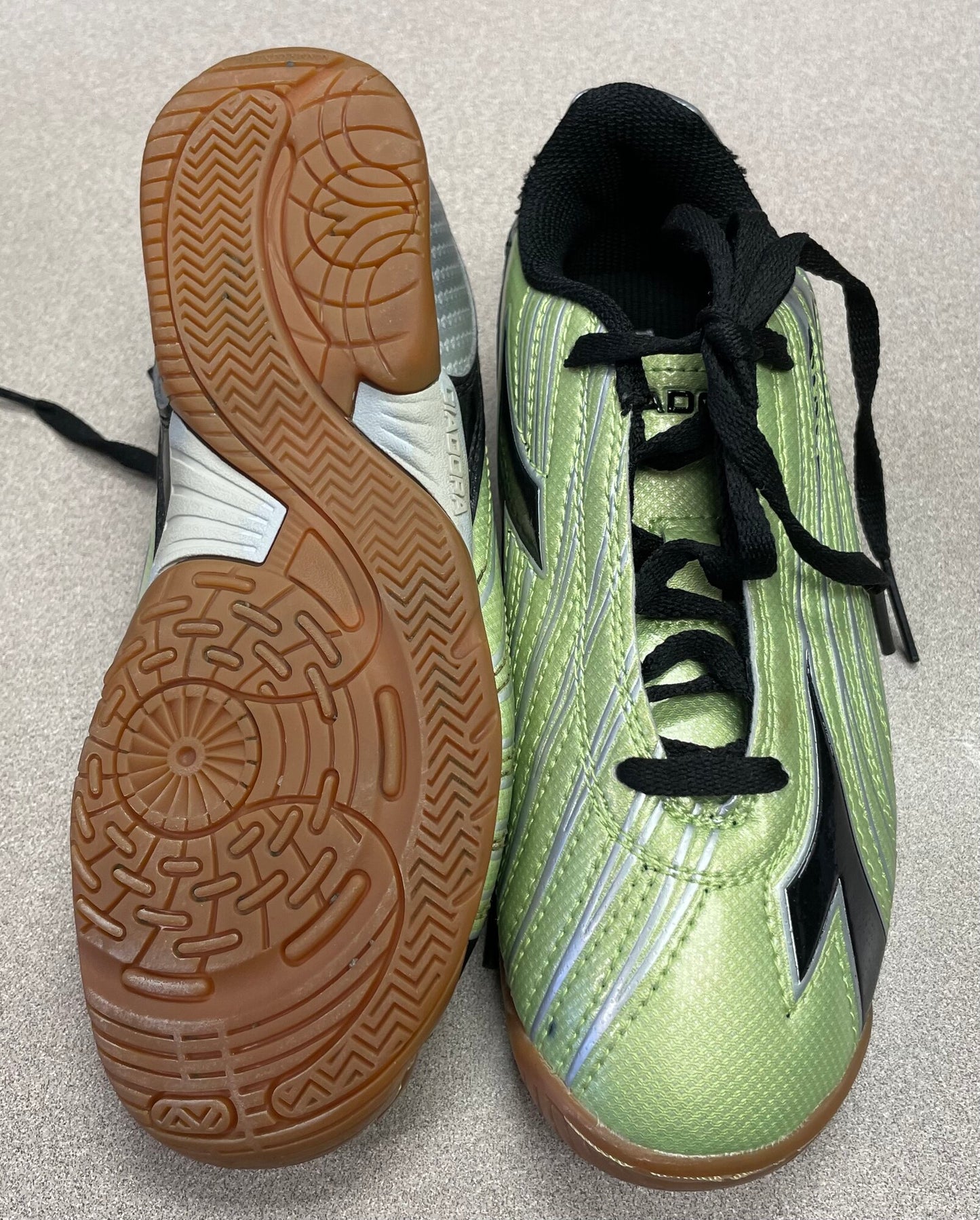 Lime  Diadora Indoor Soccer Cle, 4.5Y